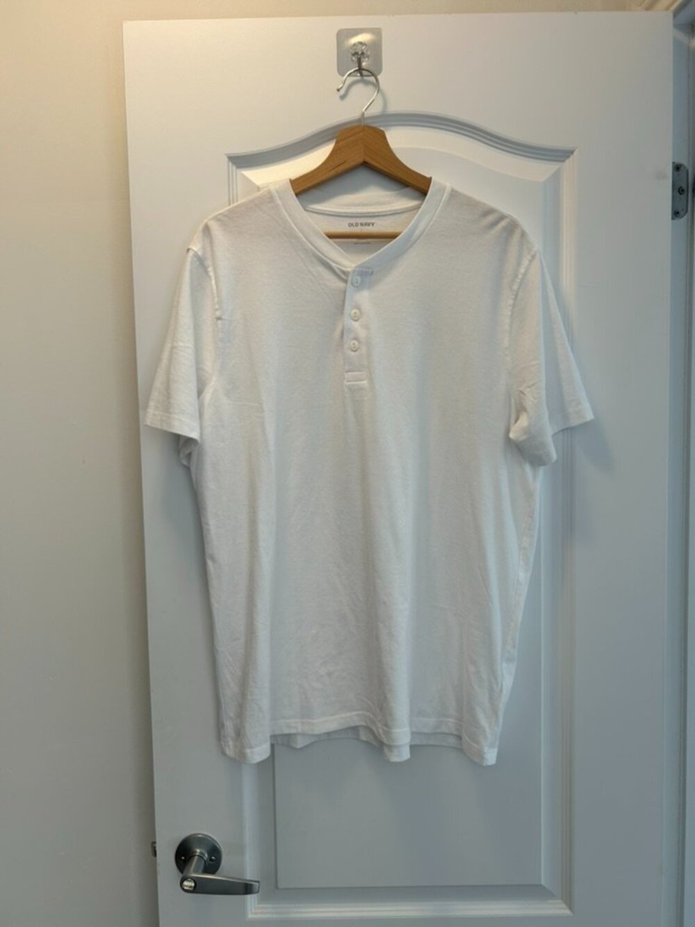 Old Navy Men's Soft-Washed Henley T-Shirt β Solid White β Size Large